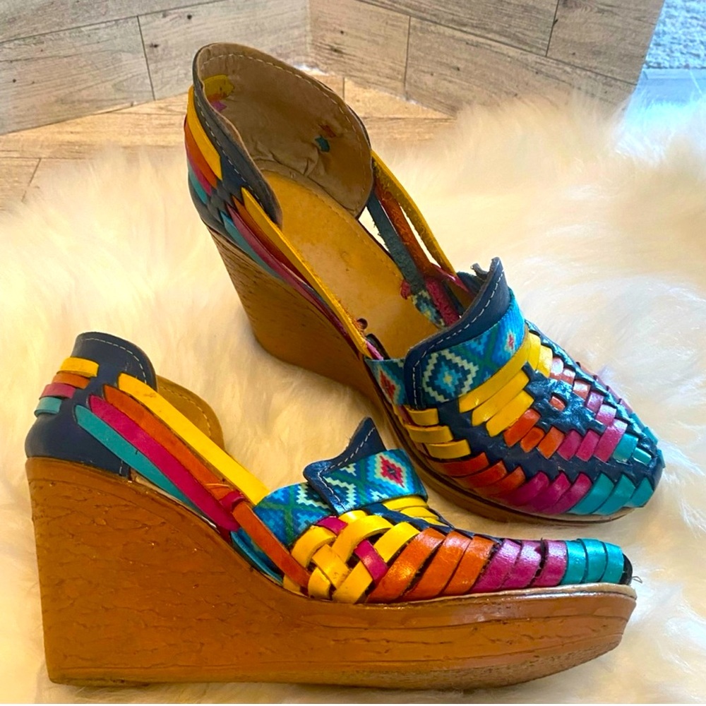 Beautiful Wedged Heel Huarache Sandal